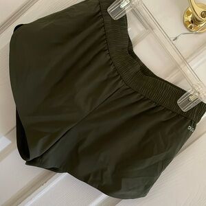 DSG running shorts, size M